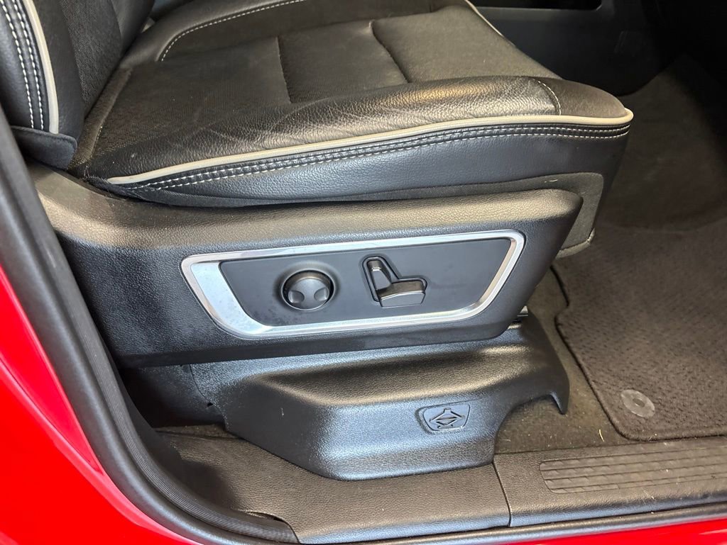 Used 2024 RAM 1500 Laramie RWD image 12