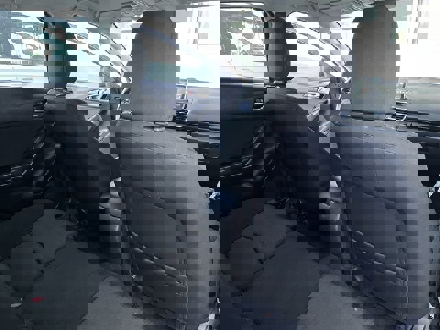 Used 2016 MAZDA MAZDA3 i Sport image 27