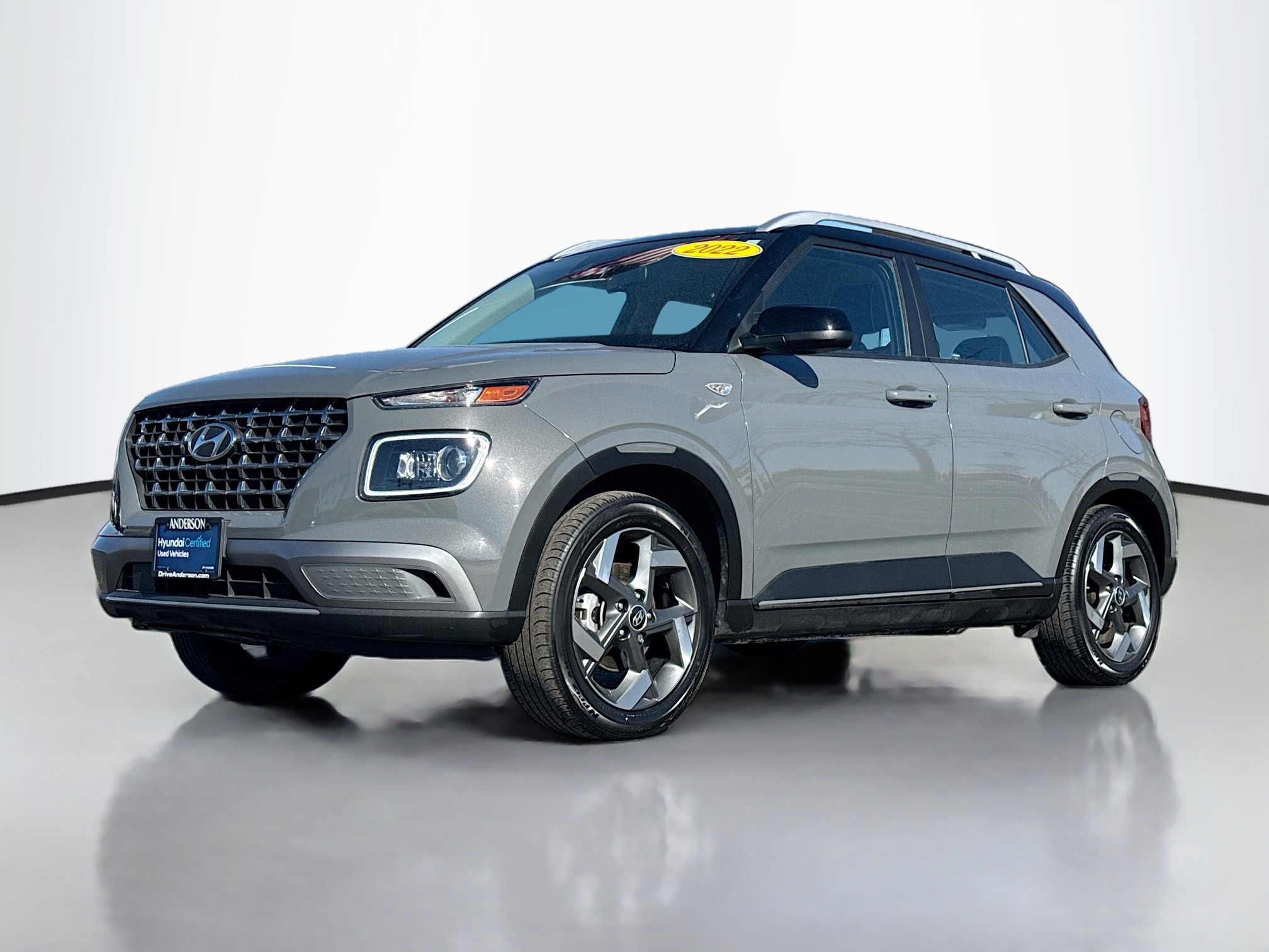 Certified 2022 Hyundai Venue Limited image 13