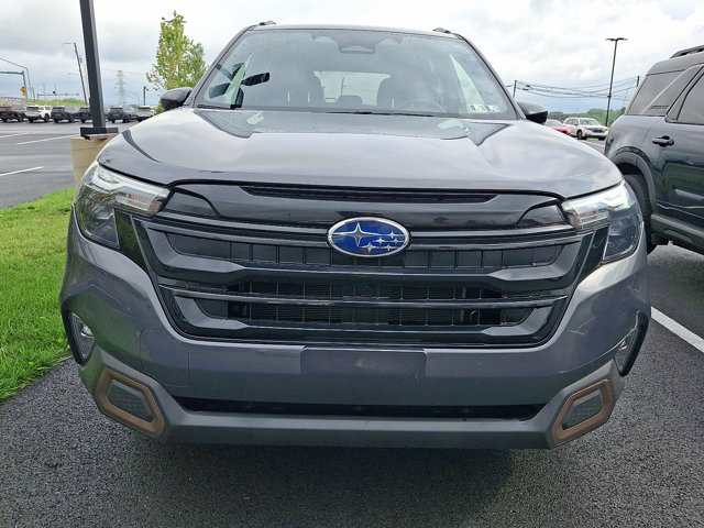 Used 2025 Subaru Forester Sport AWD/4WD image 3