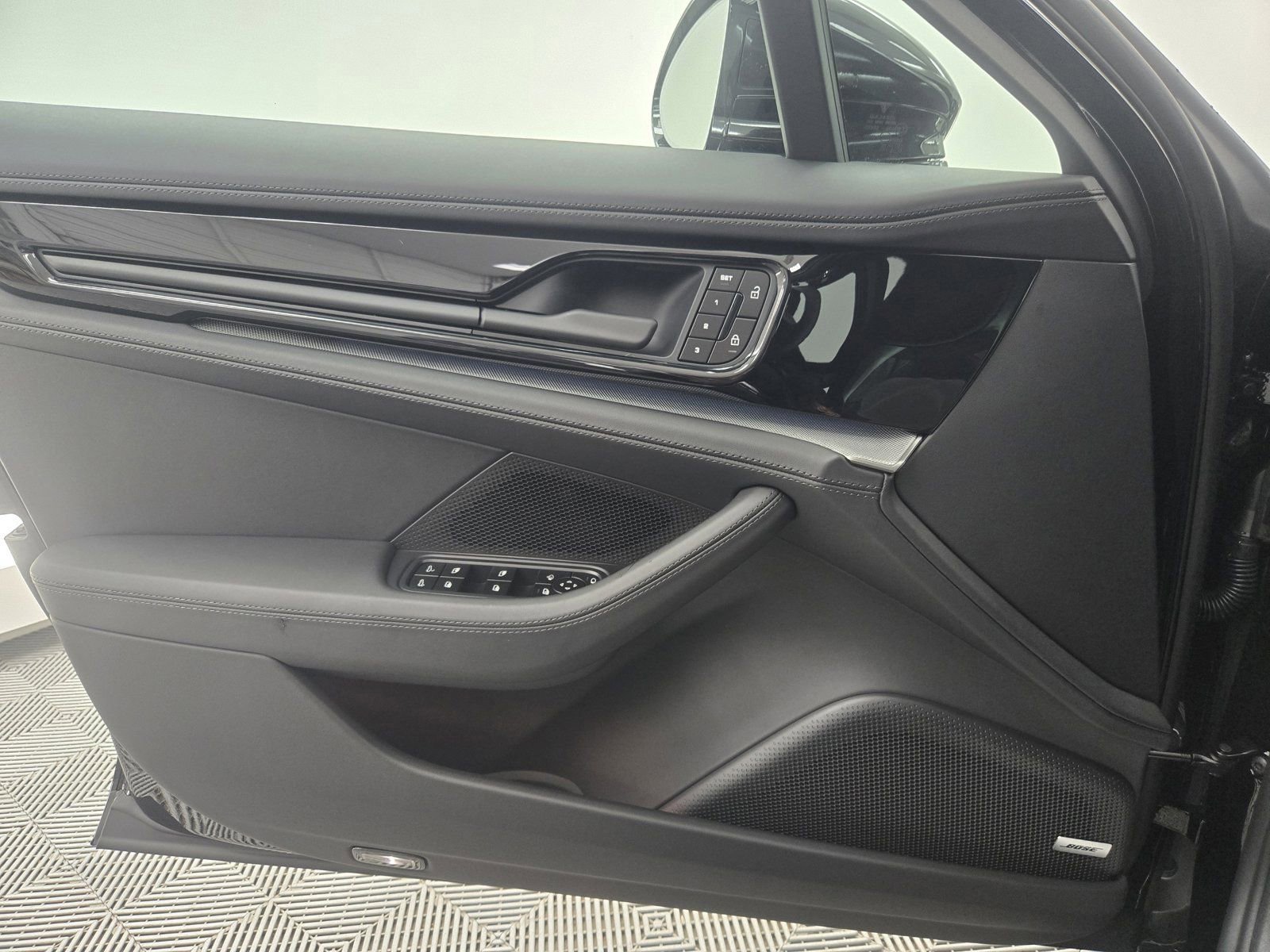 New 2026 Porsche Panamera image 24