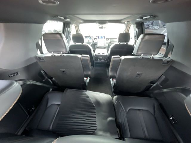 Used 2022 Ford Expedition Platinum image 33