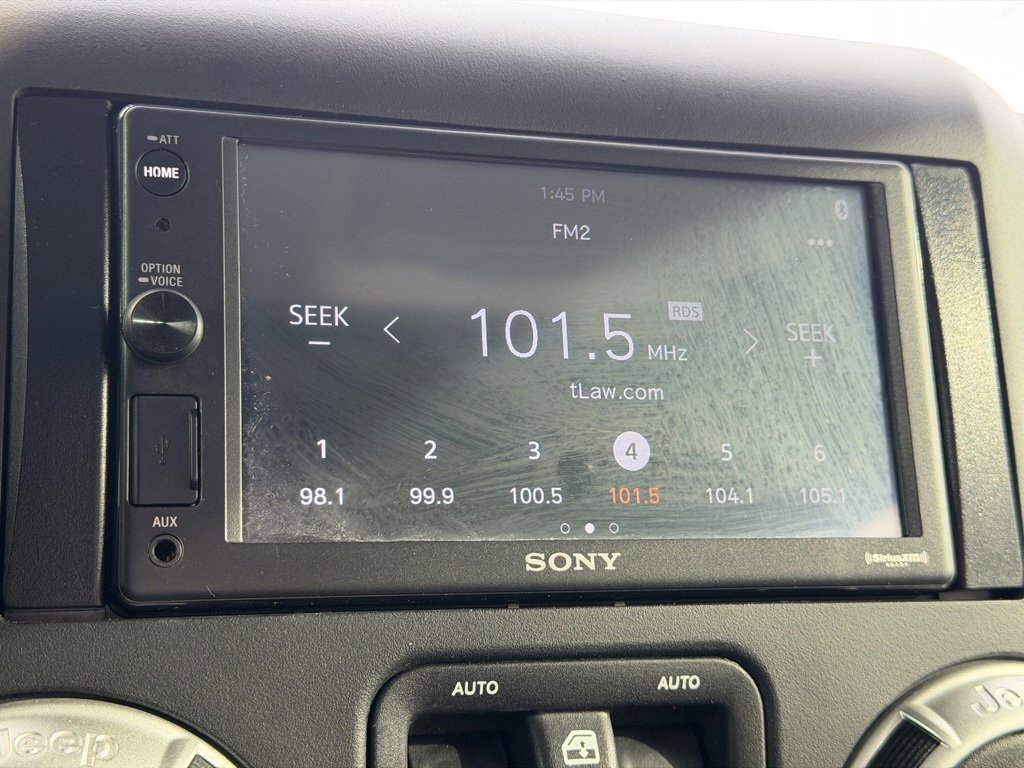 Used 2017 Jeep Wrangler Unlimited Sahara w/ Max Tow Package image 13