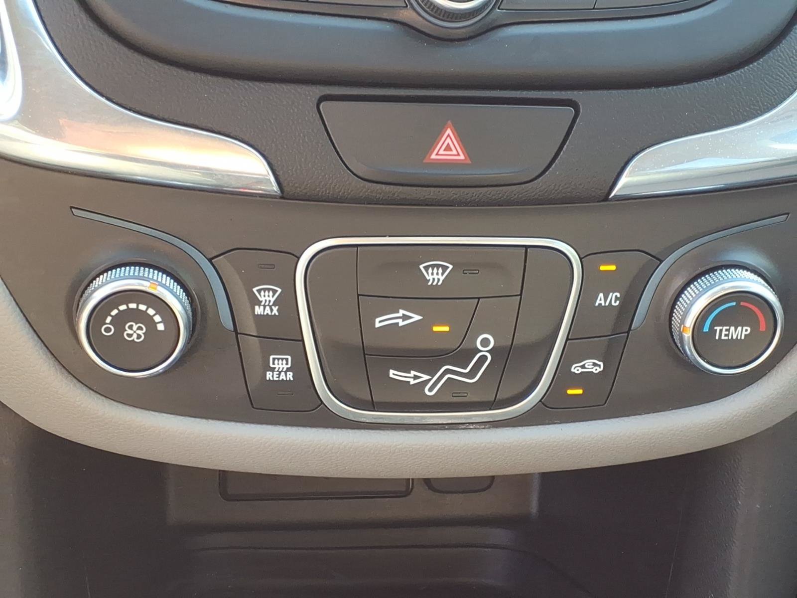 Used 2020 Chevrolet Equinox LT AWD/4WD image 21