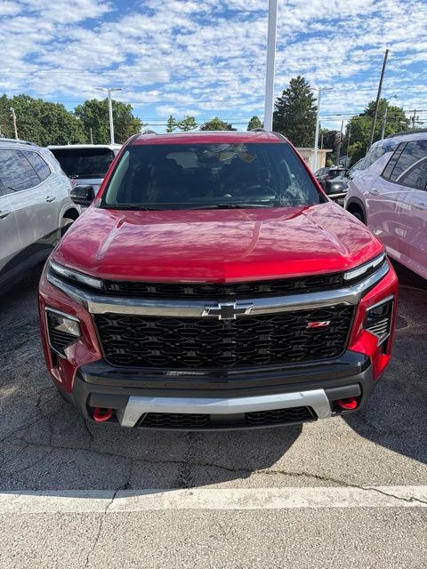 New 2026 Chevrolet Traverse Z71 w/ Driver Confidence Package AWD/4WD image 2