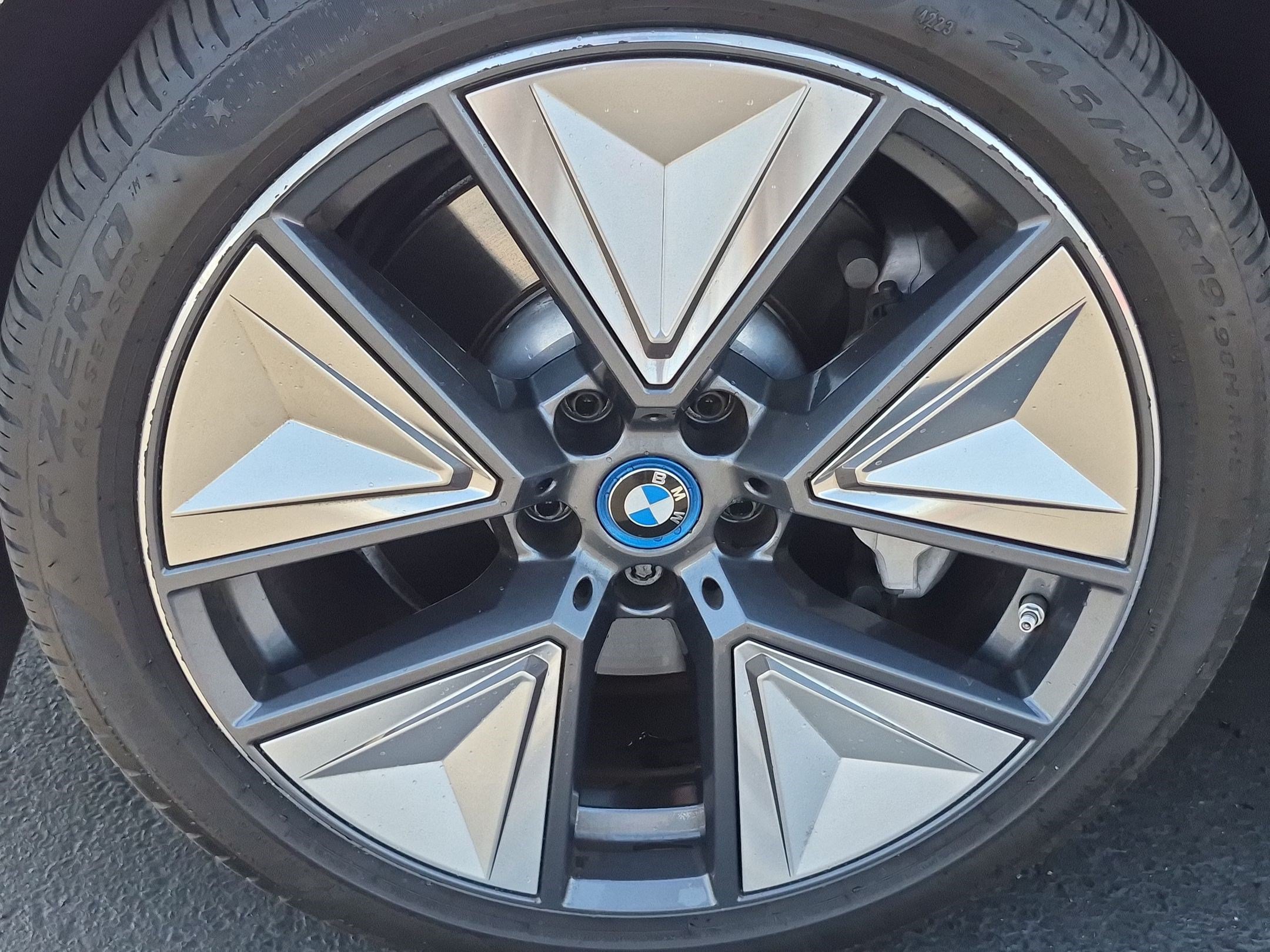 Certified 2024 BMW i4 eDrive35 w/ Convenience Package RWD image 13
