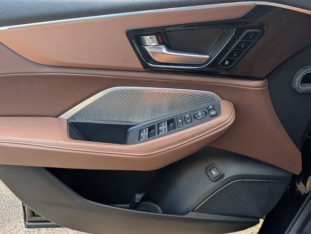 Certified 2024 Acura MDX FWD w/ Technology Package image 37