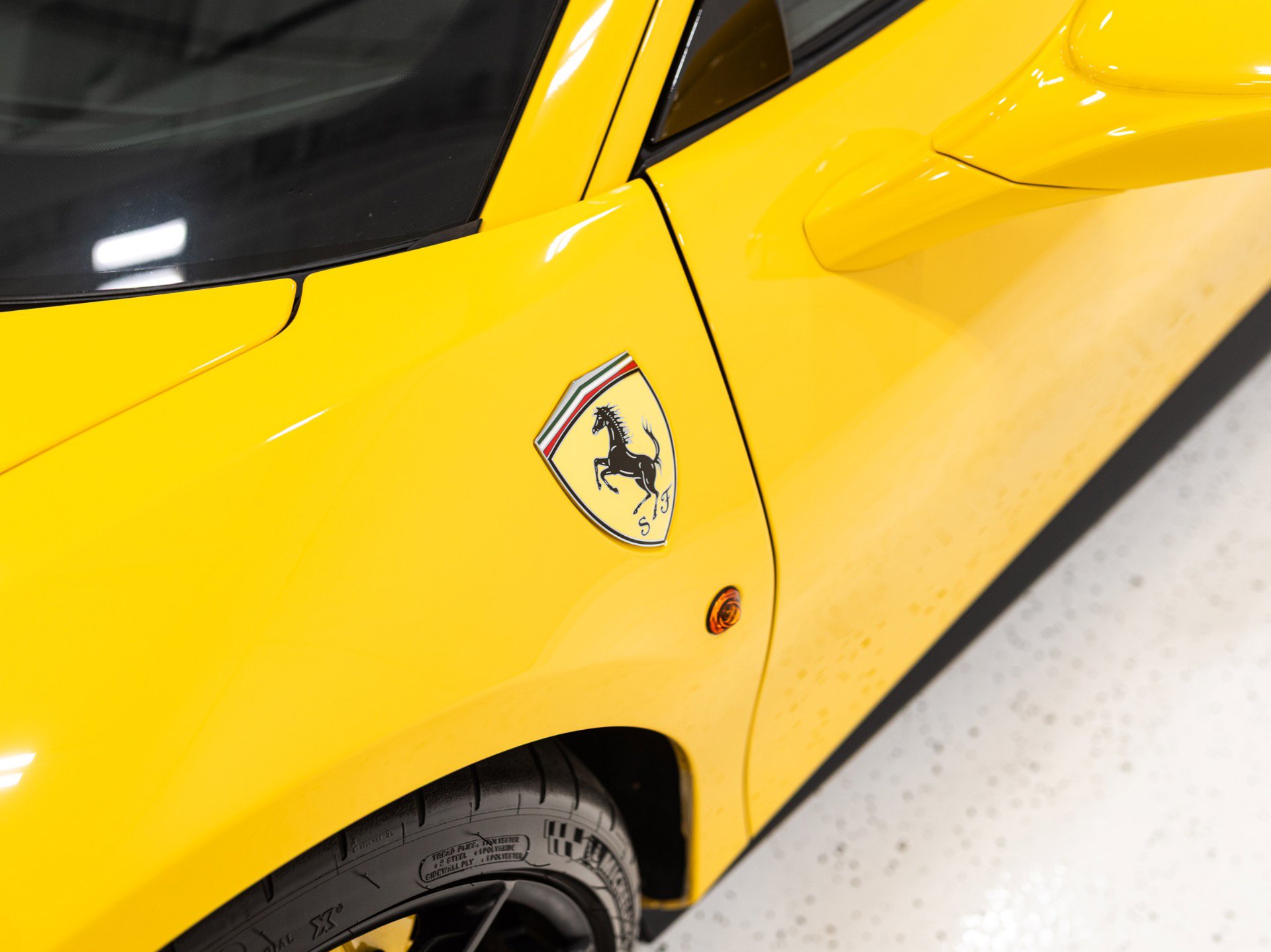 Used 2019 Ferrari 488 Pista Coupe image 7