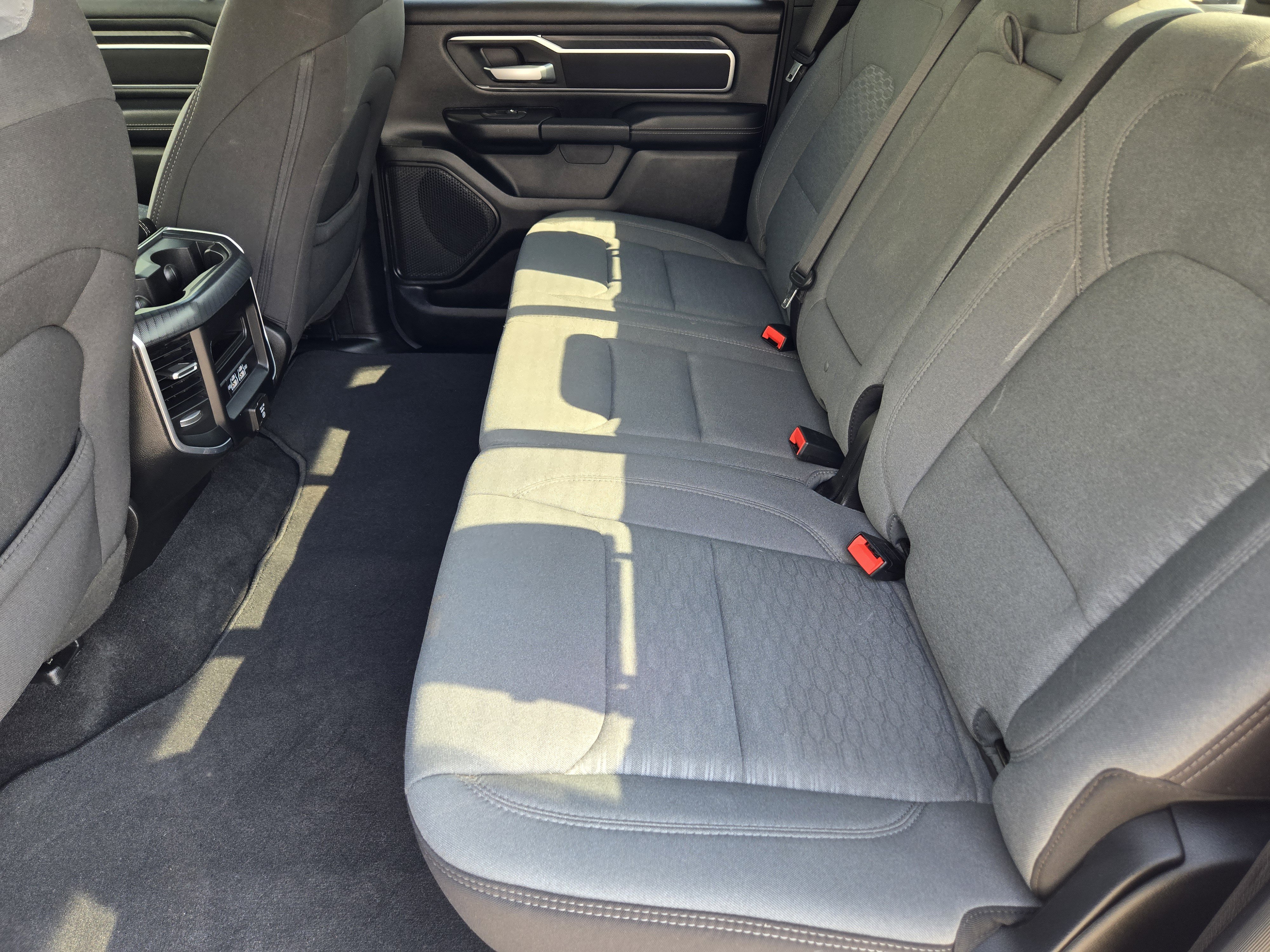 Used 2025 RAM 1500 Big Horn AWD/4WD image 29