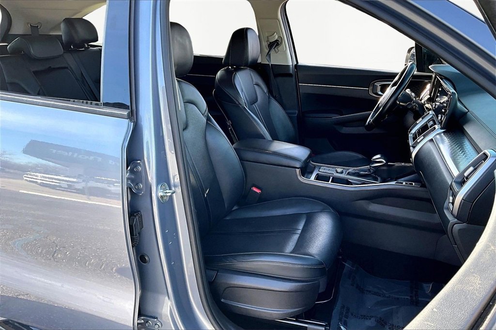 Used 2021 Kia Sorento S image 7