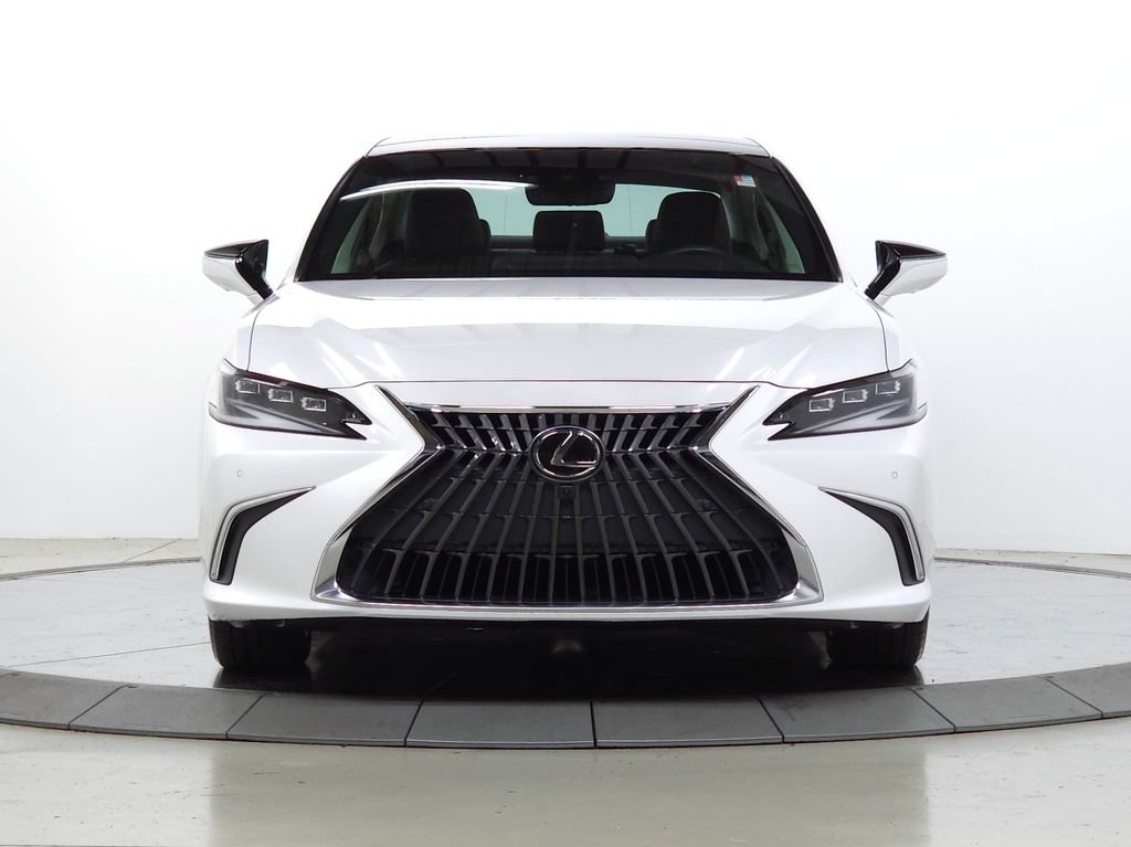 Used 2024 Lexus ES 350 Ultra Luxury FWD image 2