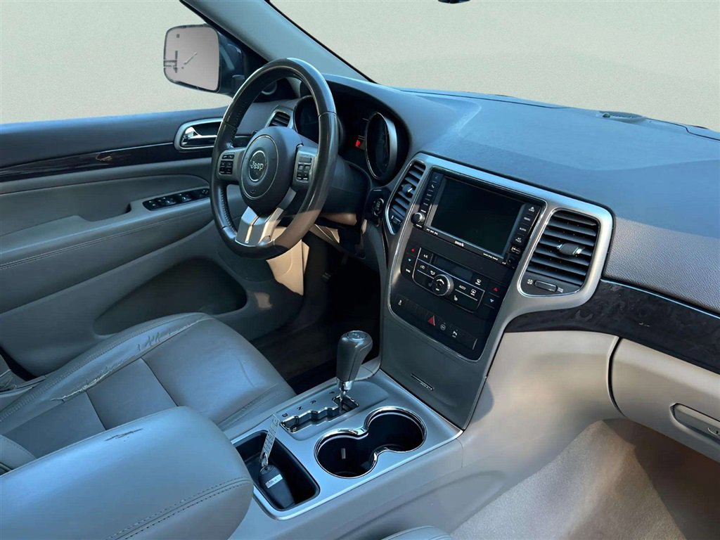 Used 2011 Jeep Grand Cherokee Laredo AWD/4WD image 21