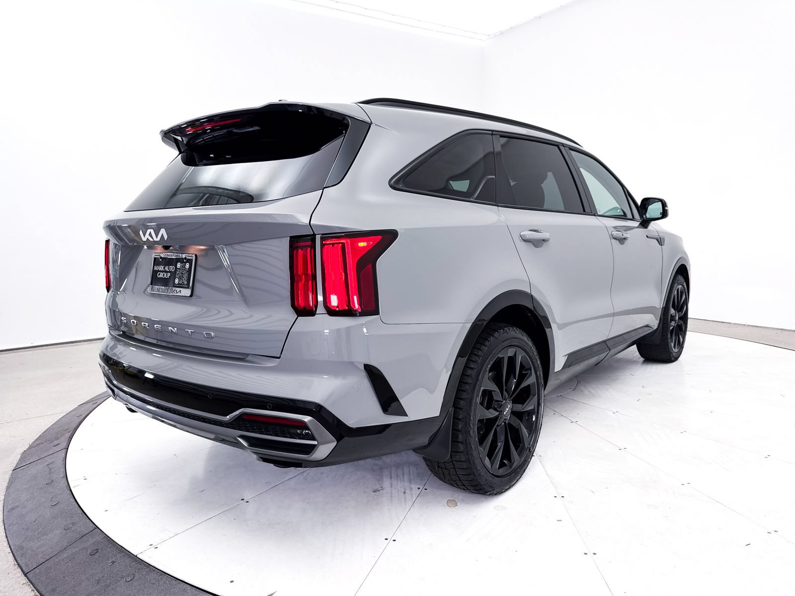 Used 2022 Kia Sorento SX FWD image 19