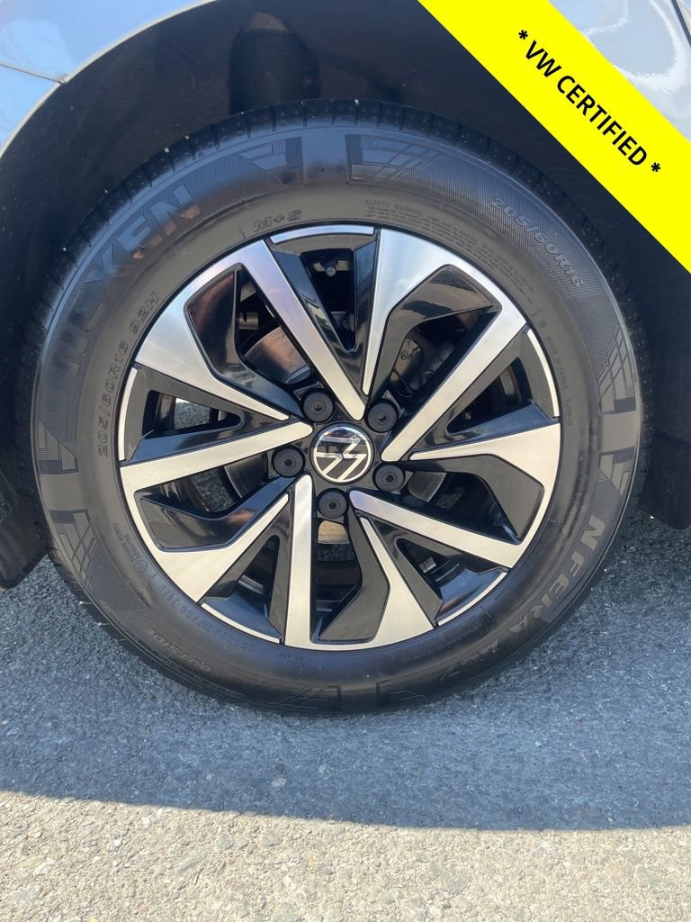 Certified 2022 Volkswagen Jetta S FWD image 12