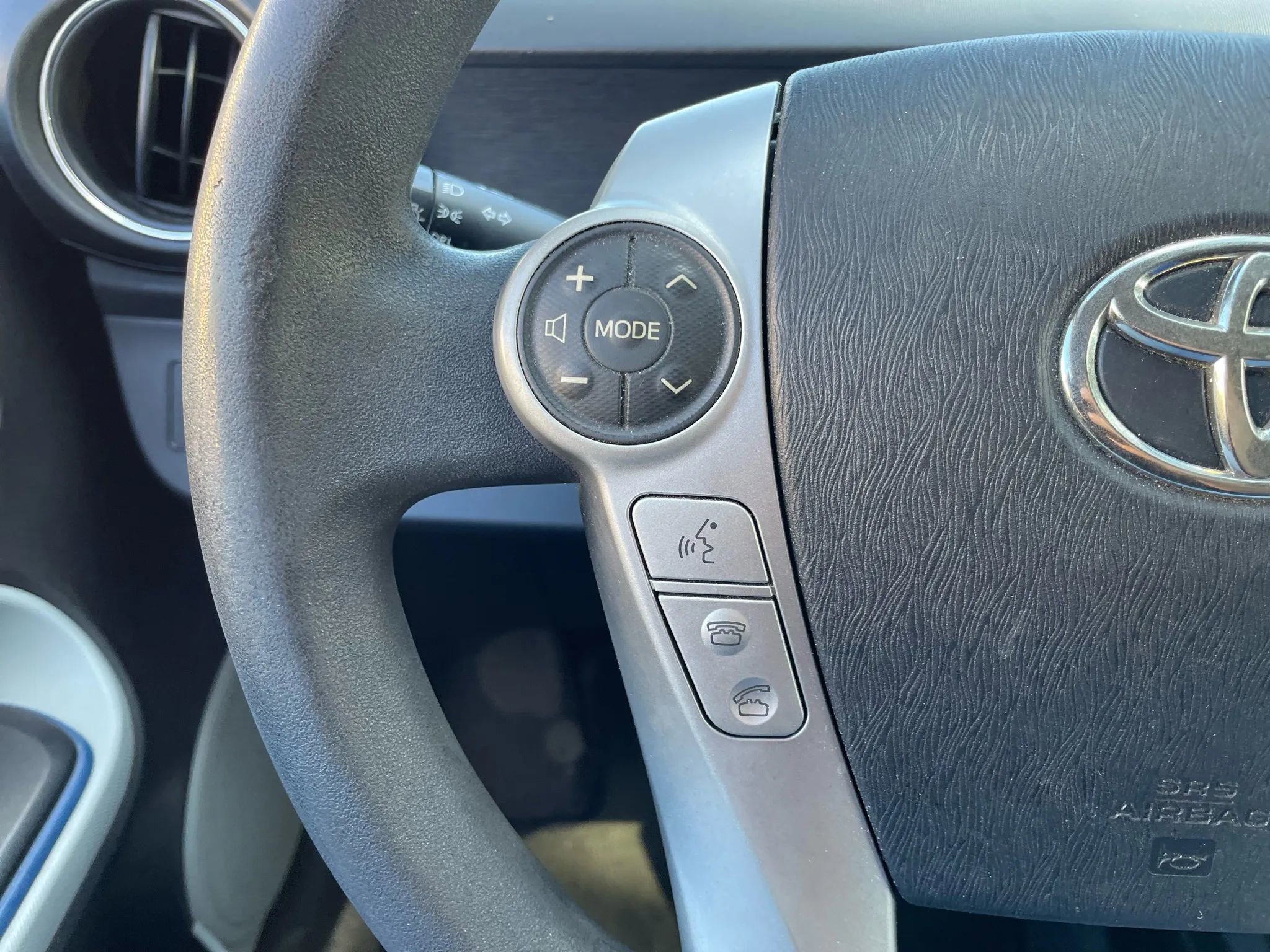 Used 2013 Toyota Prius C One image 17