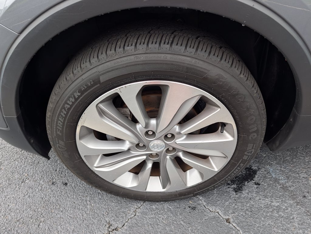 Used 2020 Buick Encore Preferred FWD image 28
