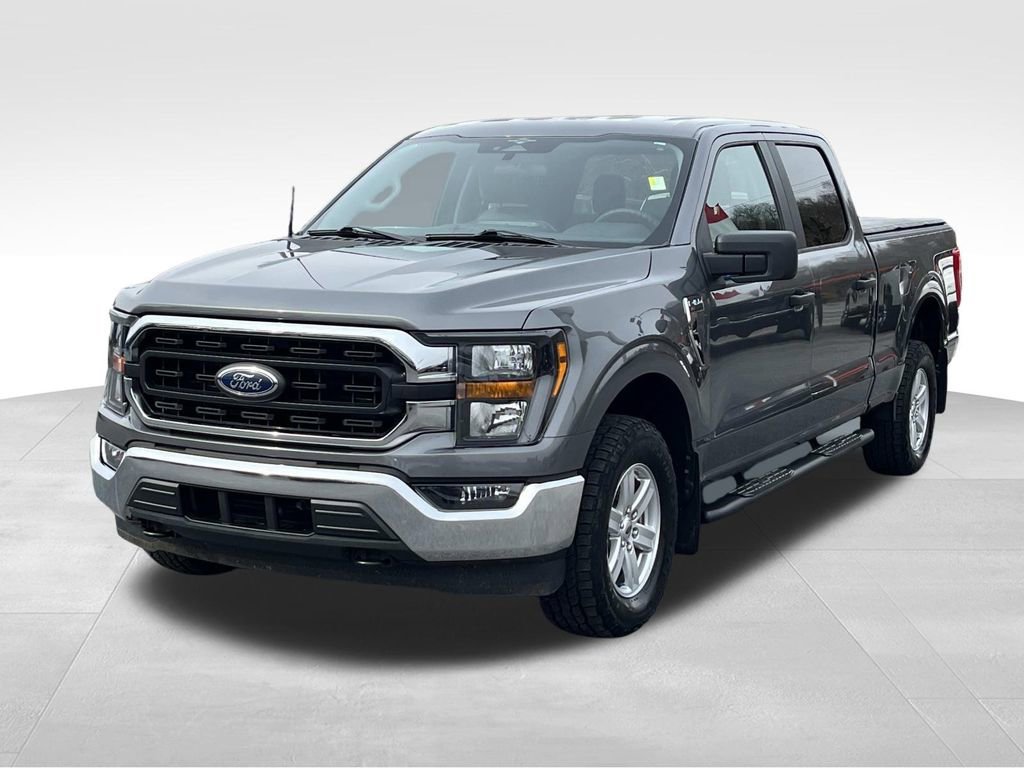 Used 2023 Ford F150 XLT w/ Trailer Tow Package image 8