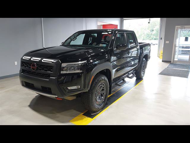 Used 2025 Nissan Frontier PRO-4X AWD/4WD image 18