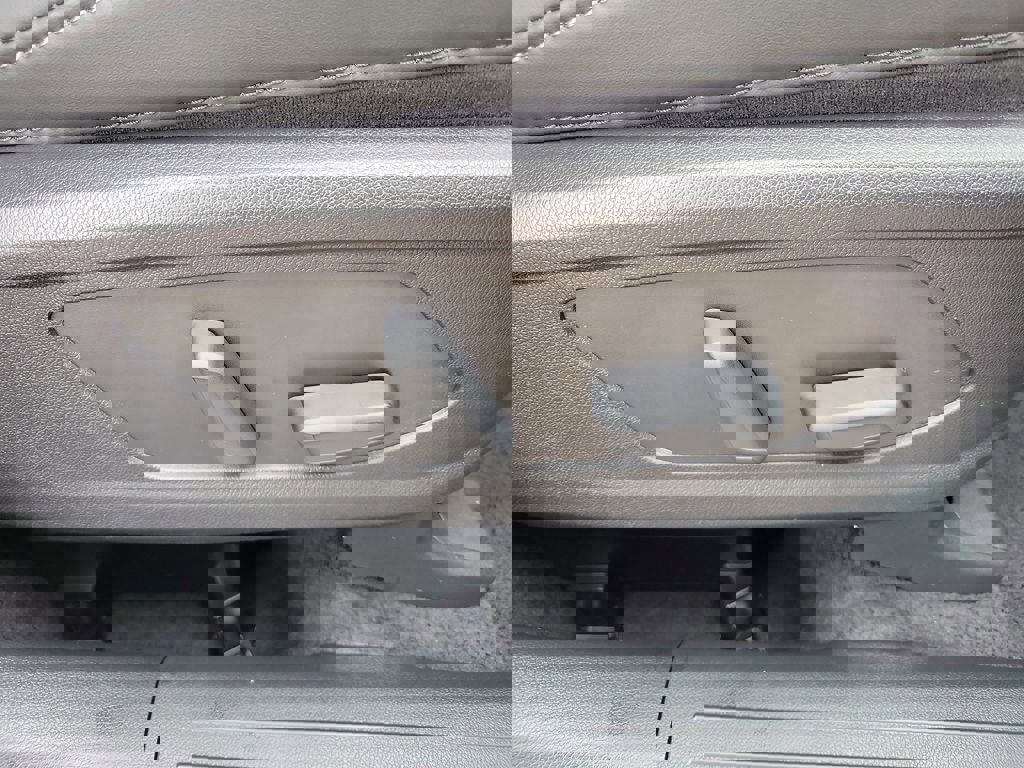 New 2026 Kia Sorento X-Line EX image 9