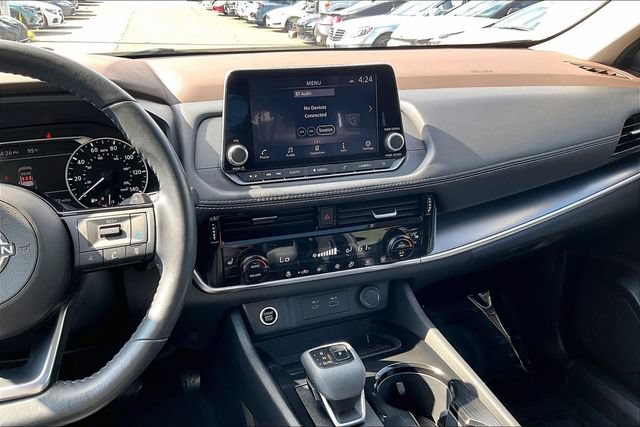 Used 2023 Nissan Rogue SV w/ SV Premium Package AWD/4WD image 5