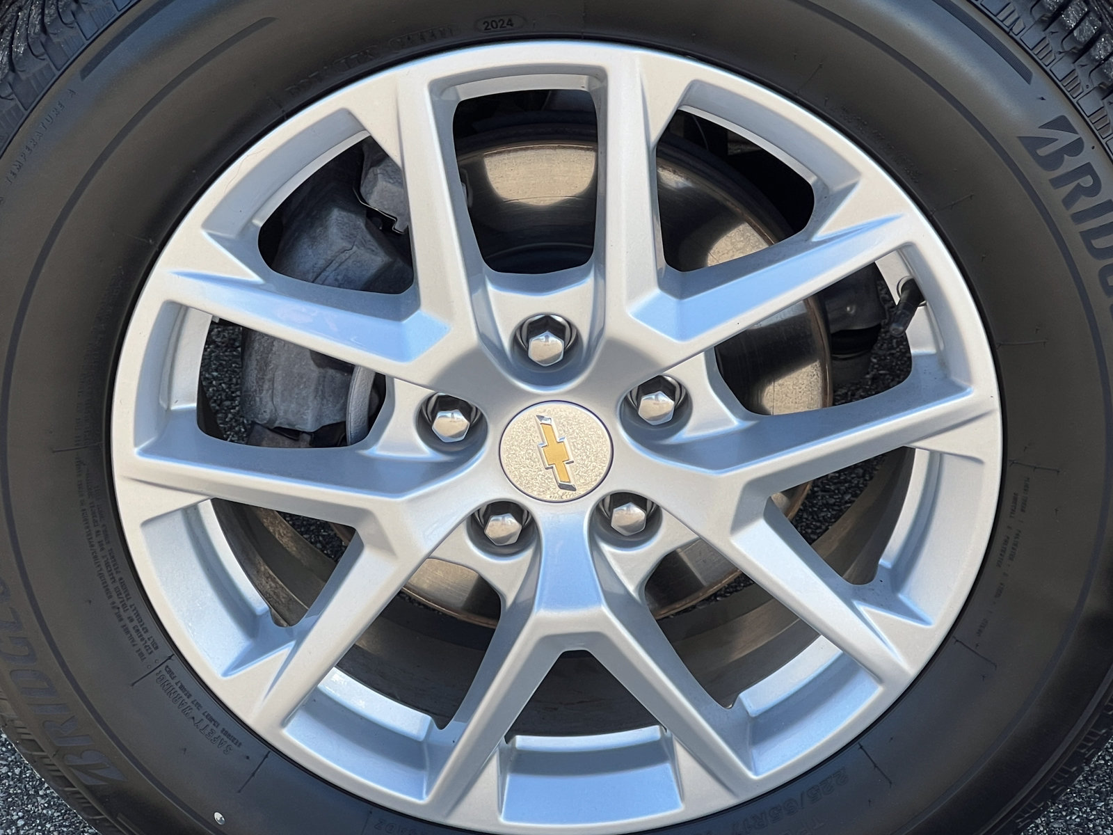Used 2024 Chevrolet Equinox LT AWD/4WD image 9