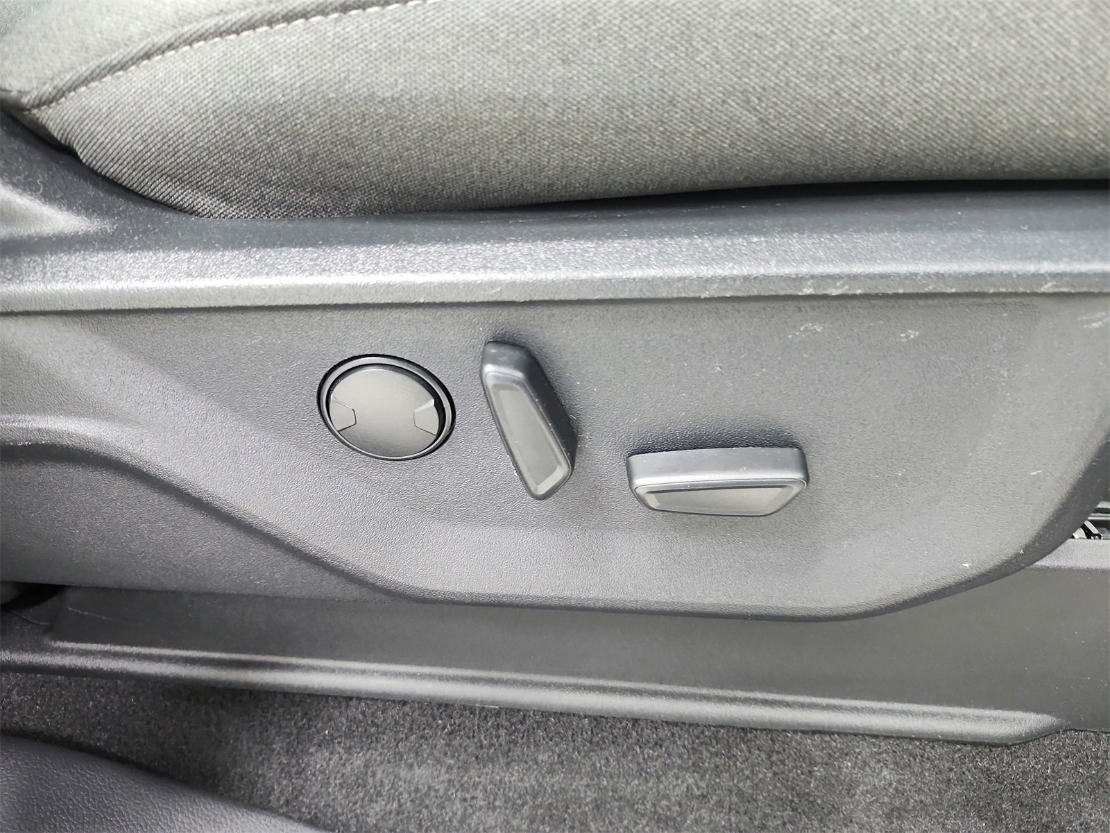 Used 2024 Ford F150 XLT w/ Equipment Group 302A MID image 37