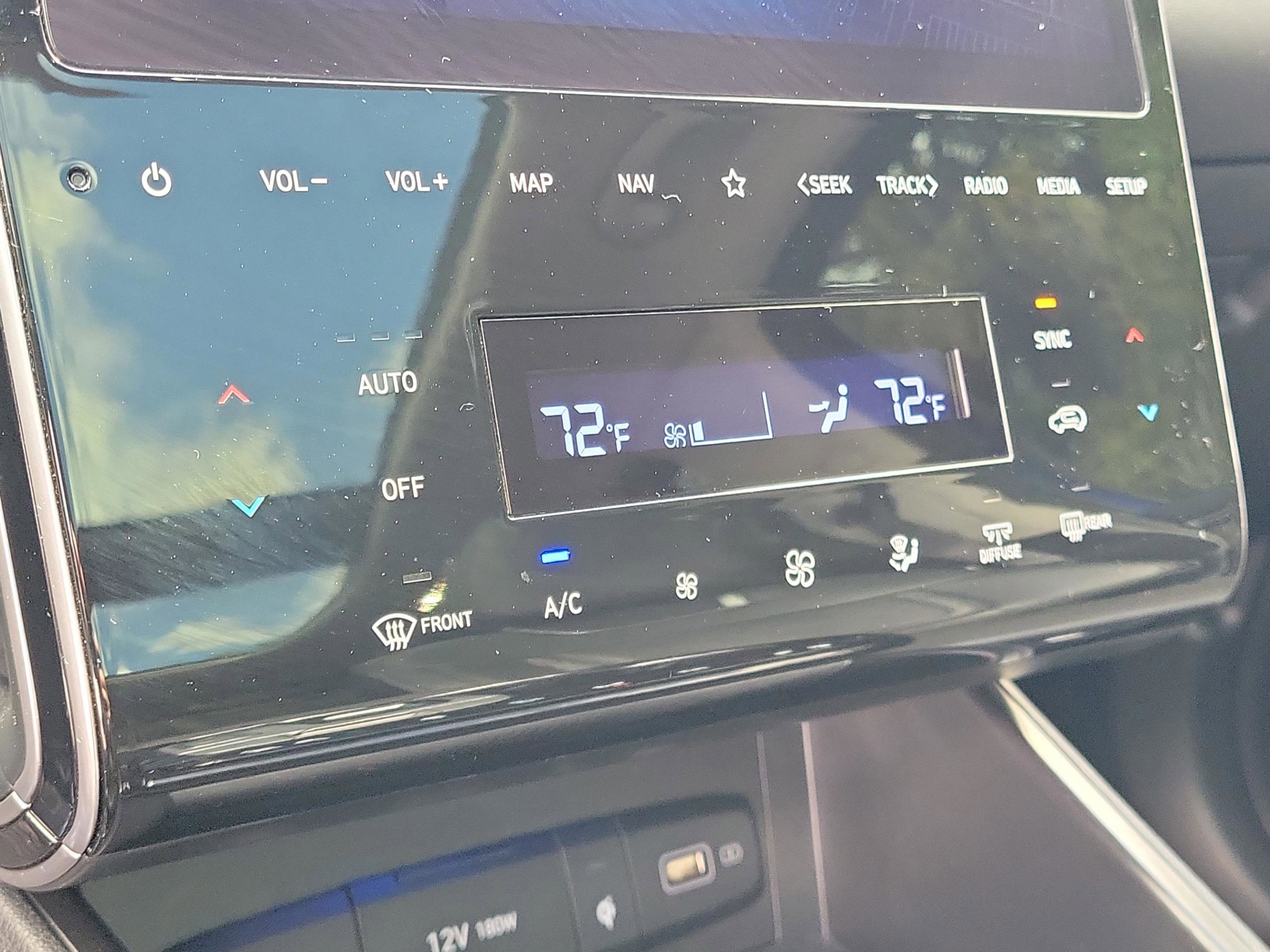 Certified 2022 Hyundai Tucson Limited w/ Cargo Package image 31