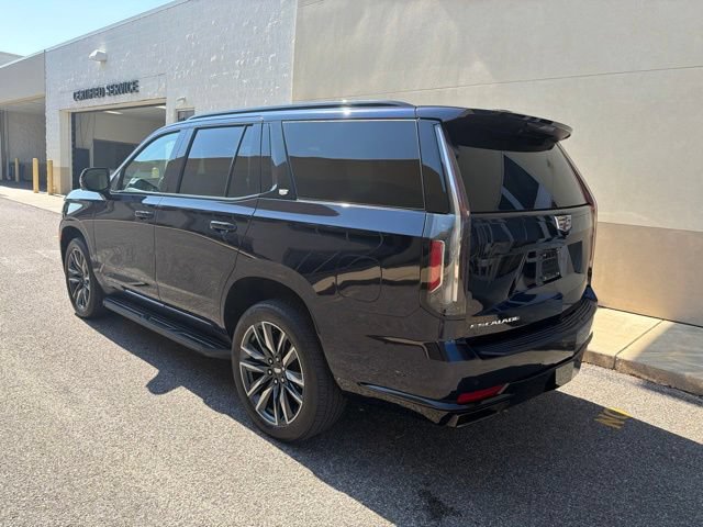 Used 2021 Cadillac Escalade Sport w/ LPO, Illumination Package RWD image 6