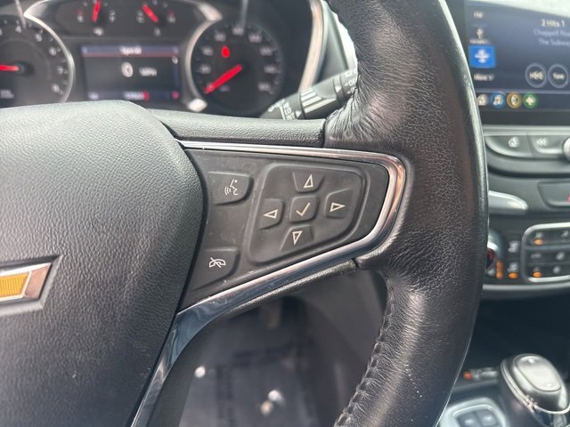 Used 2019 Chevrolet Equinox Premier image 17