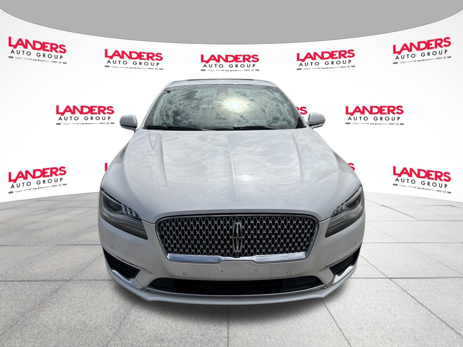 Used 2019 Lincoln MKZ Reserve FWD image 8