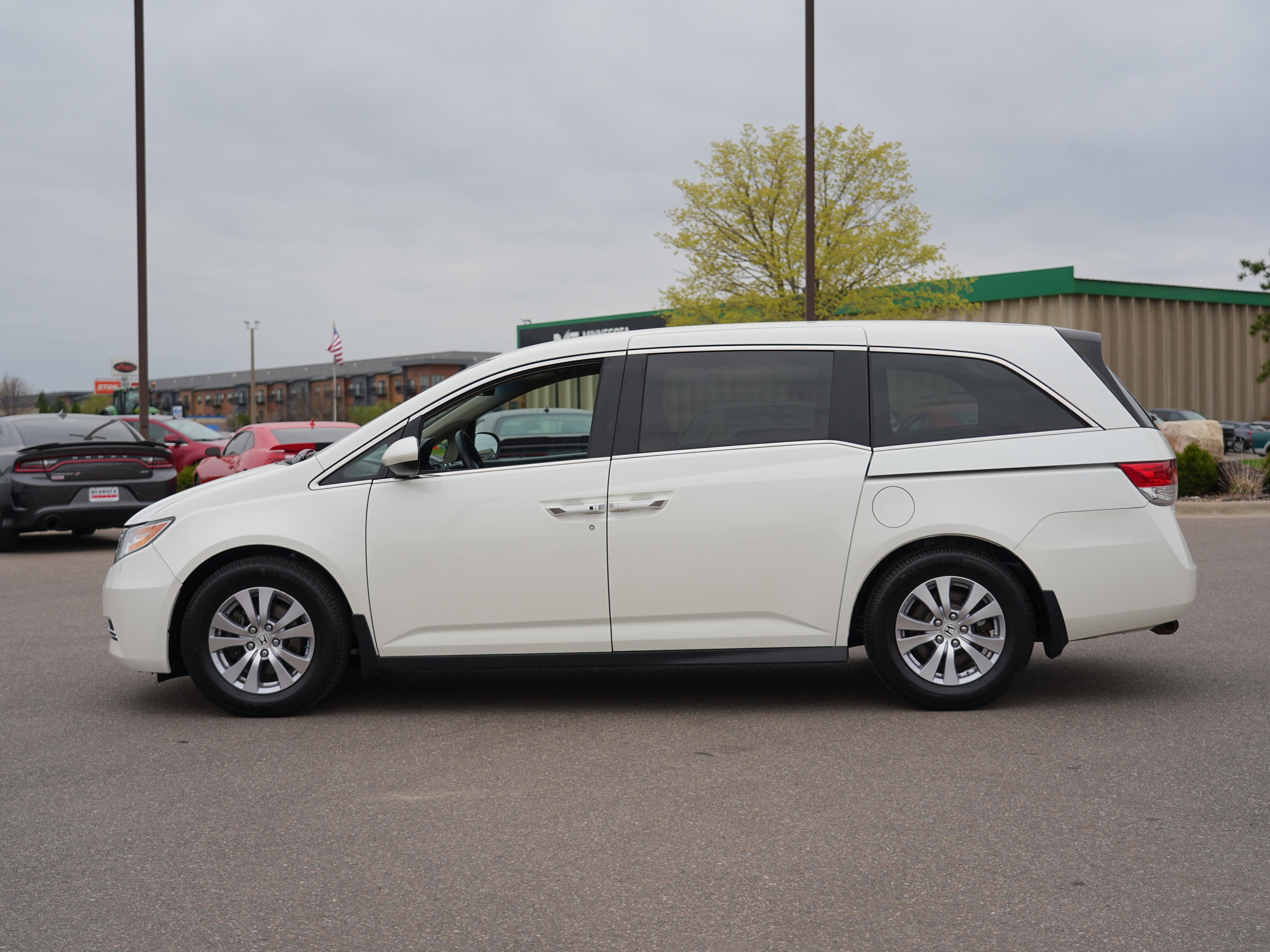 Used 2016 Honda Odyssey EX image 6