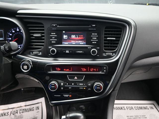 Used 2015 Kia Optima LX w/ Hybrid Convenience Package FWD image 16