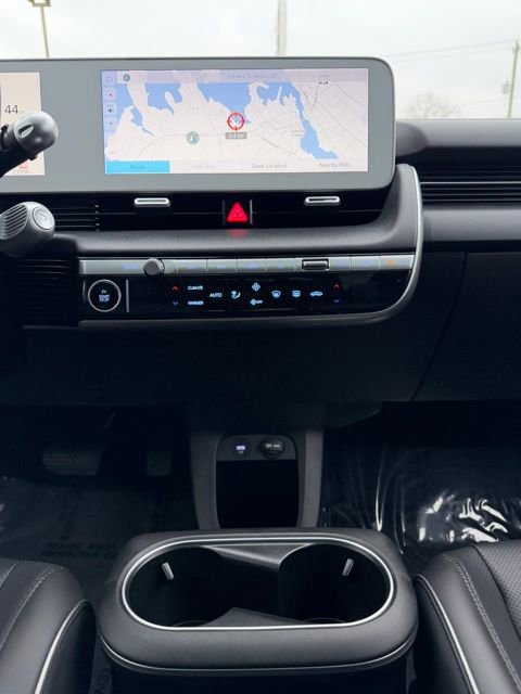 Used 2024 Hyundai Ioniq 5 Limited image 27