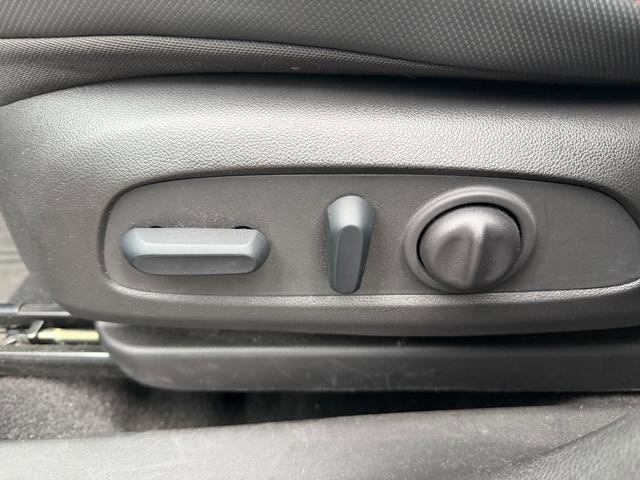 Used 2022 Chevrolet TrailBlazer RS w/ Sun and Liftgate Package AWD/4WD image 10