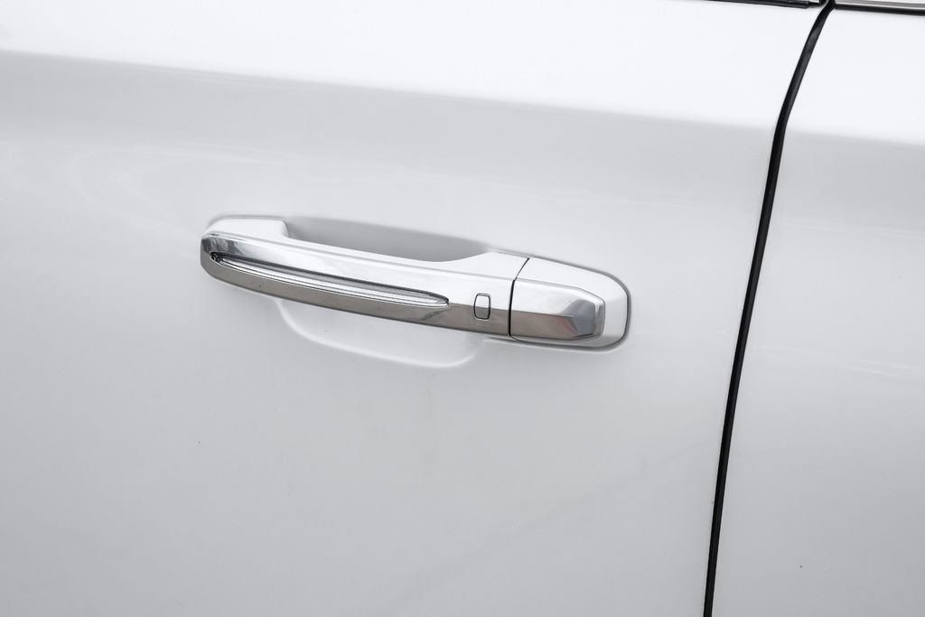 Used 2019 Cadillac Escalade ESV Premium Luxury RWD image 42