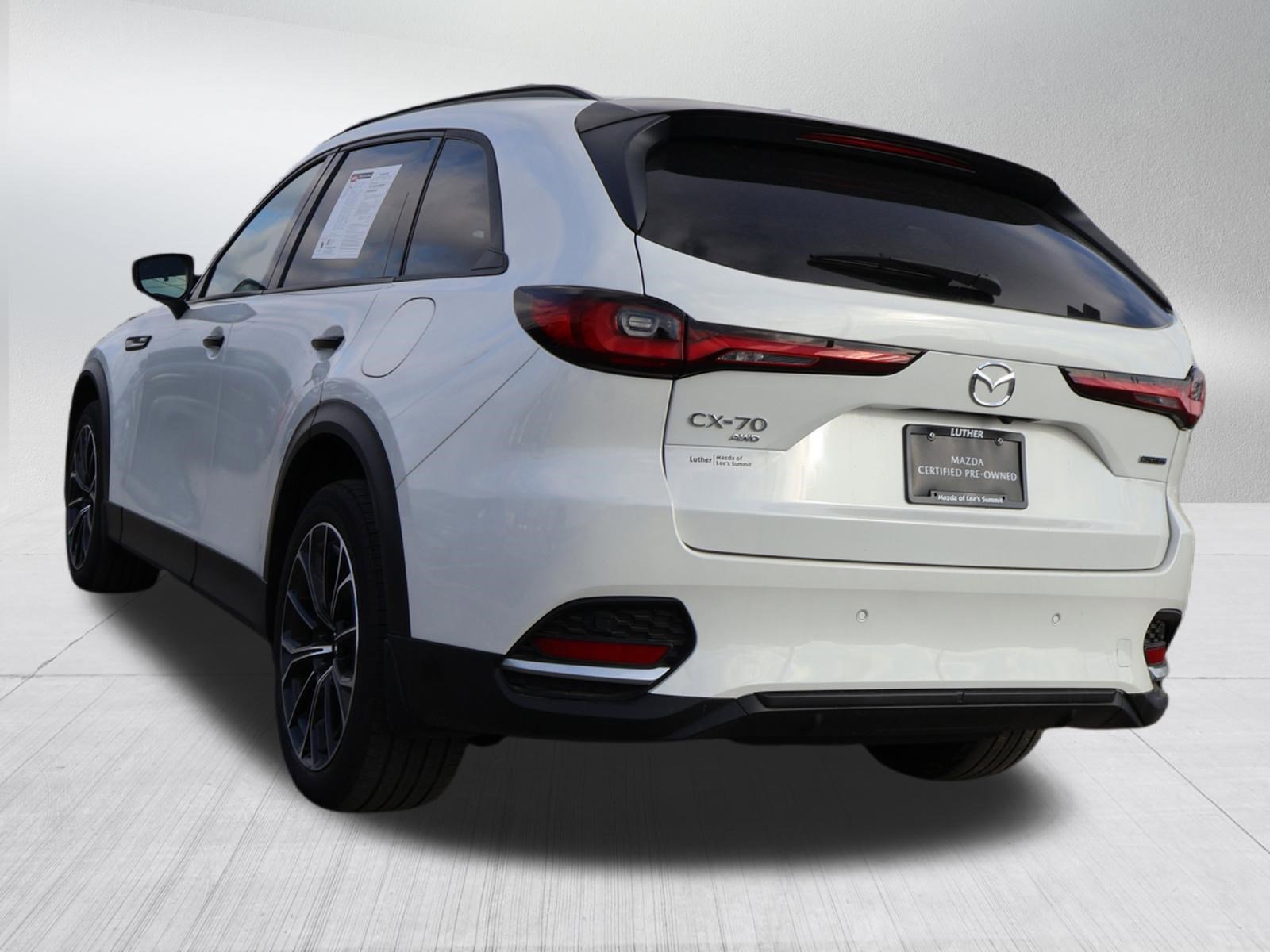 Certified 2025 MAZDA CX-70 Plug-In Hybrid w/ Premium Pkg image 5