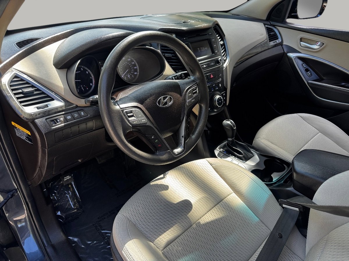 Used 2017 Hyundai Santa Fe Sport w/ Cargo Package FWD image 15