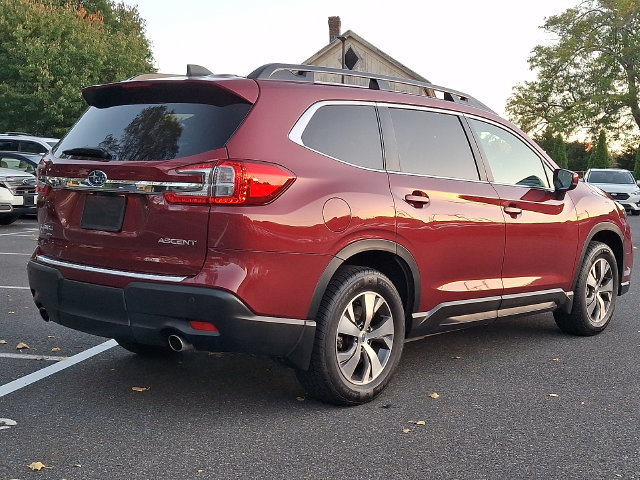 Used 2025 Subaru Ascent Premium AWD/4WD image 6