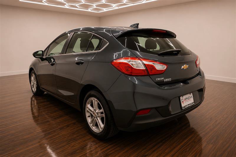 Used 2017 Chevrolet Cruze LT w/ Convenience Package FWD image 6