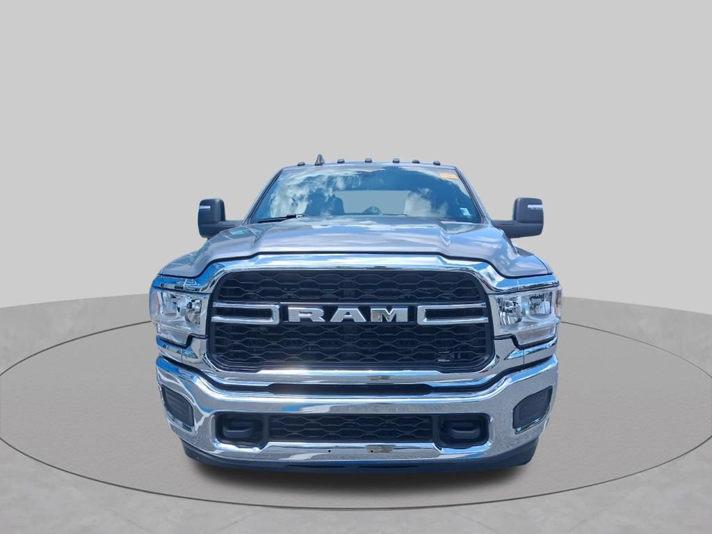 Used 2024 RAM 2500 Tradesman w/ Chrome Appearance Group AWD/4WD image 2