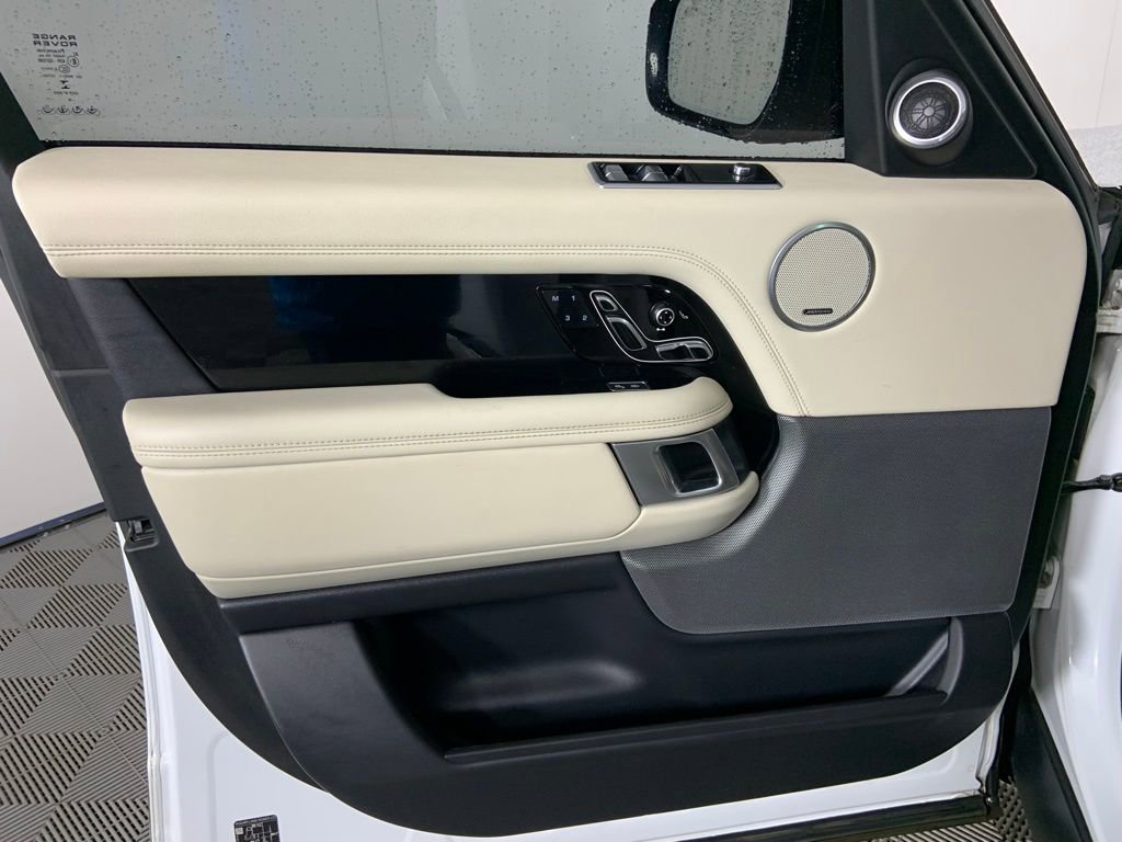 Used 2019 Land Rover Range Rover HSE AWD/4WD image 23