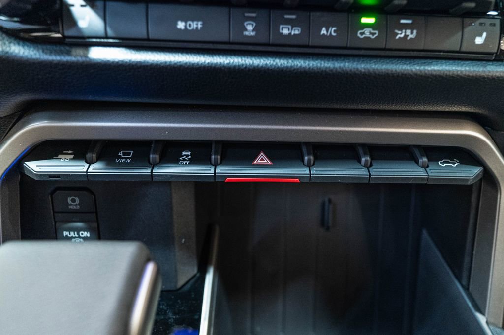 New 2026 Toyota Tundra SR5 AWD/4WD image 25
