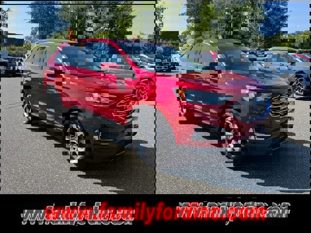 Certified 2022 Ford Edge SEL w/ Convenience Package