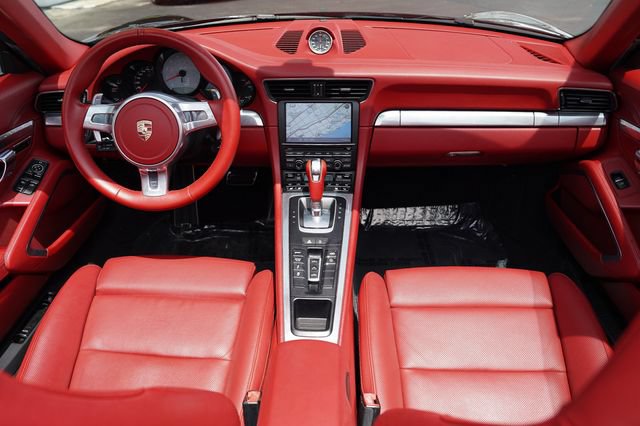 Used 2013 Porsche 911 Carrera S RWD image 2
