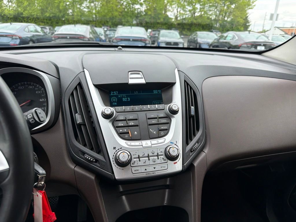 Used 2011 Chevrolet Equinox LTZ FWD image 14