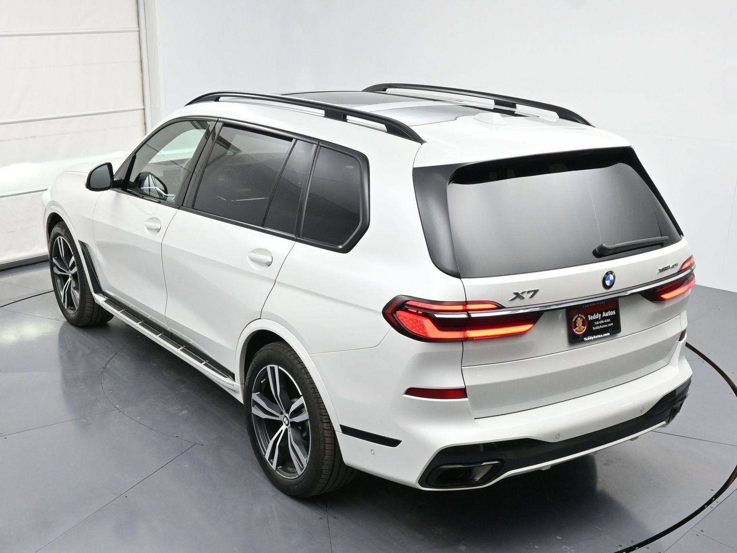 Used 2023 BMW X7 xDrive40i w/ Executive Package image 38