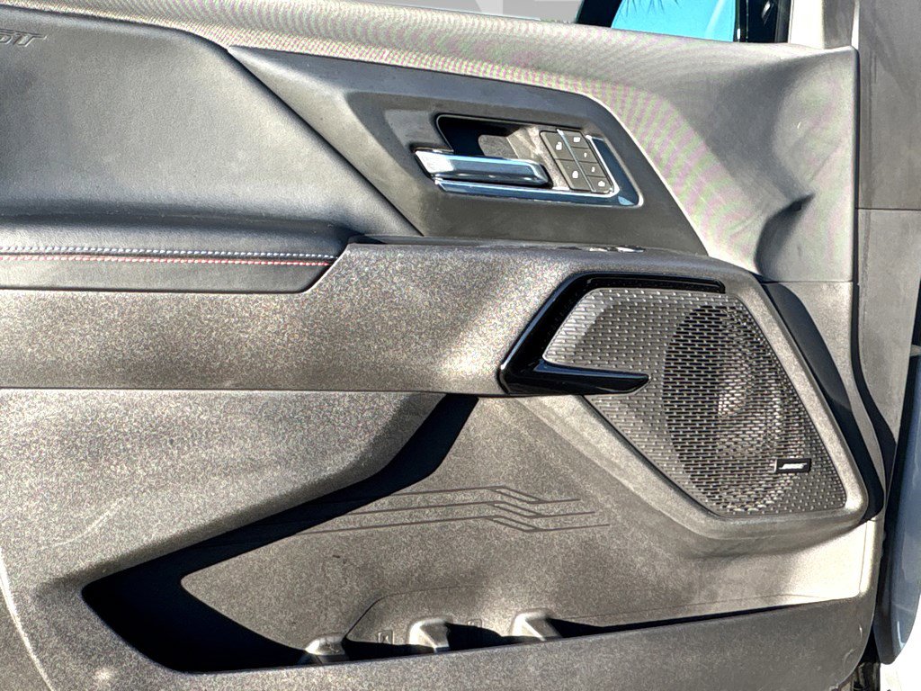 Used 2025 Chevrolet Silverado EV RST image 18