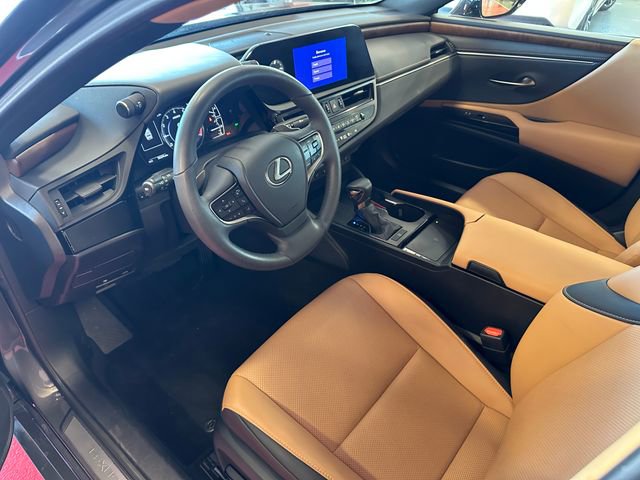 Used 2023 Lexus ES 350 w/ Premium Package FWD image 11