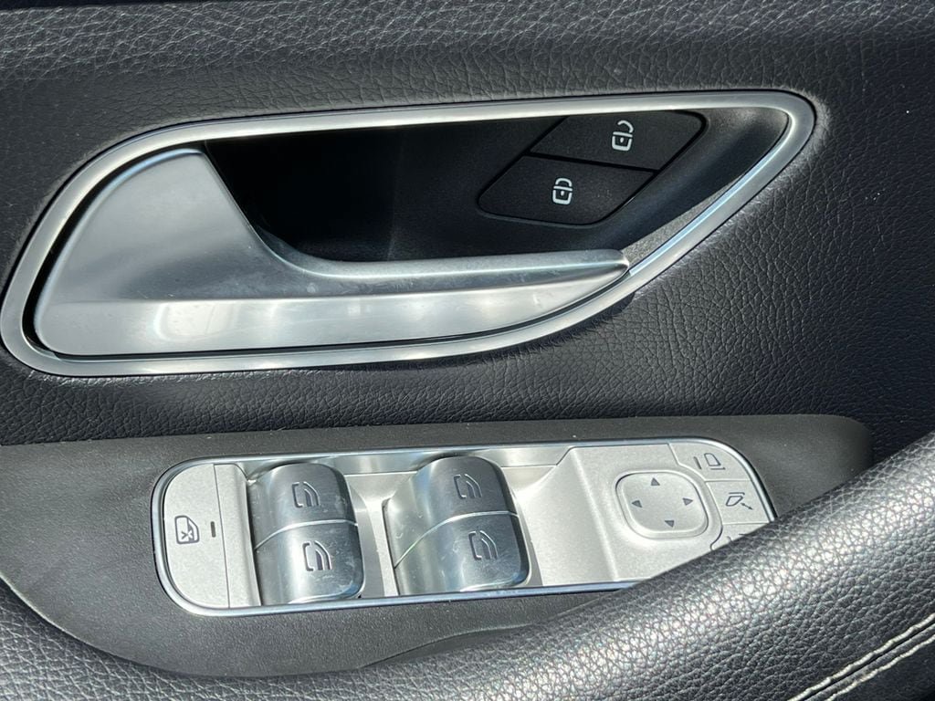 Used 2023 Mercedes-Benz GLE 450 4MATIC image 17