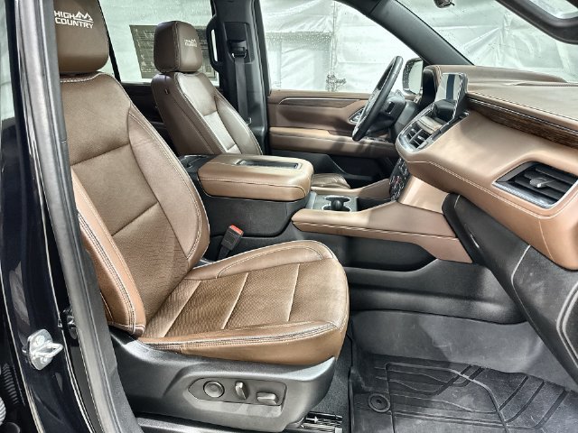 Used 2023 Chevrolet Tahoe High Country AWD/4WD image 29